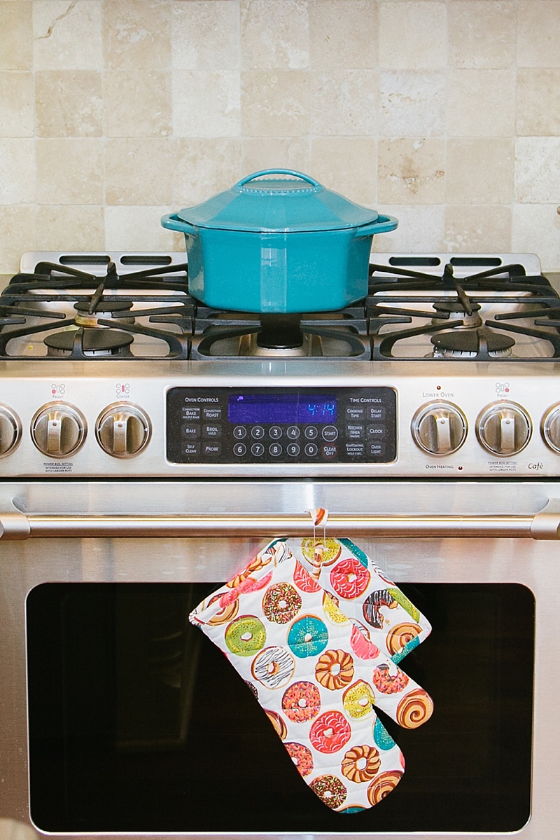 Kitchen stove, donut decor, turquoise pans