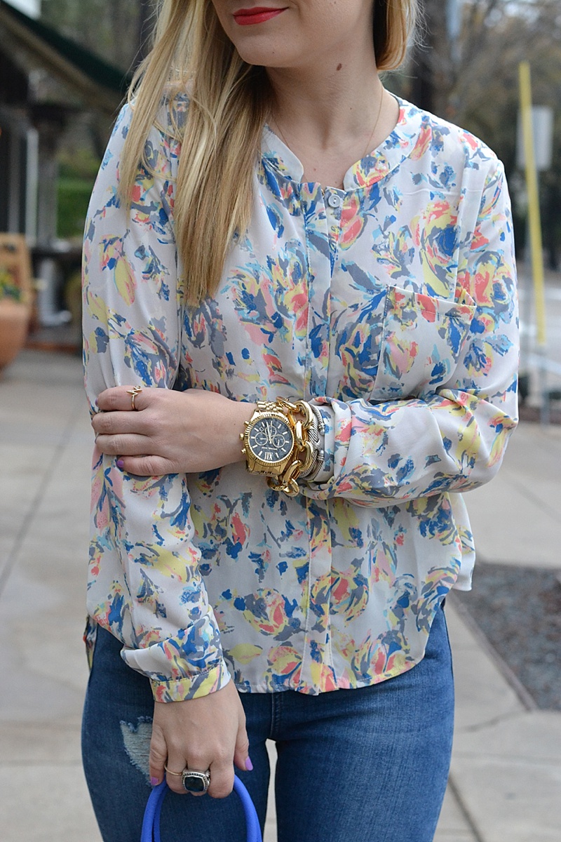 Nordstrom, Nordstrom Topshop, Rebecca Minkoff, Michael Kors, Micahel Kors shoes, Michael Kors watch, Ripped denim, Kendra Scott, floral top, floral blouse, spring, colorful top, nordstrom jeans, casual outfit, casual outfit inspiration