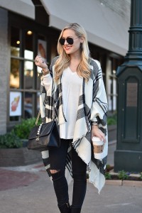 Black and White Poncho, Nordstrom, Nordstrom Poncho, Plaid, Oversized sweater, Black jeans, Valentino, Black Booties