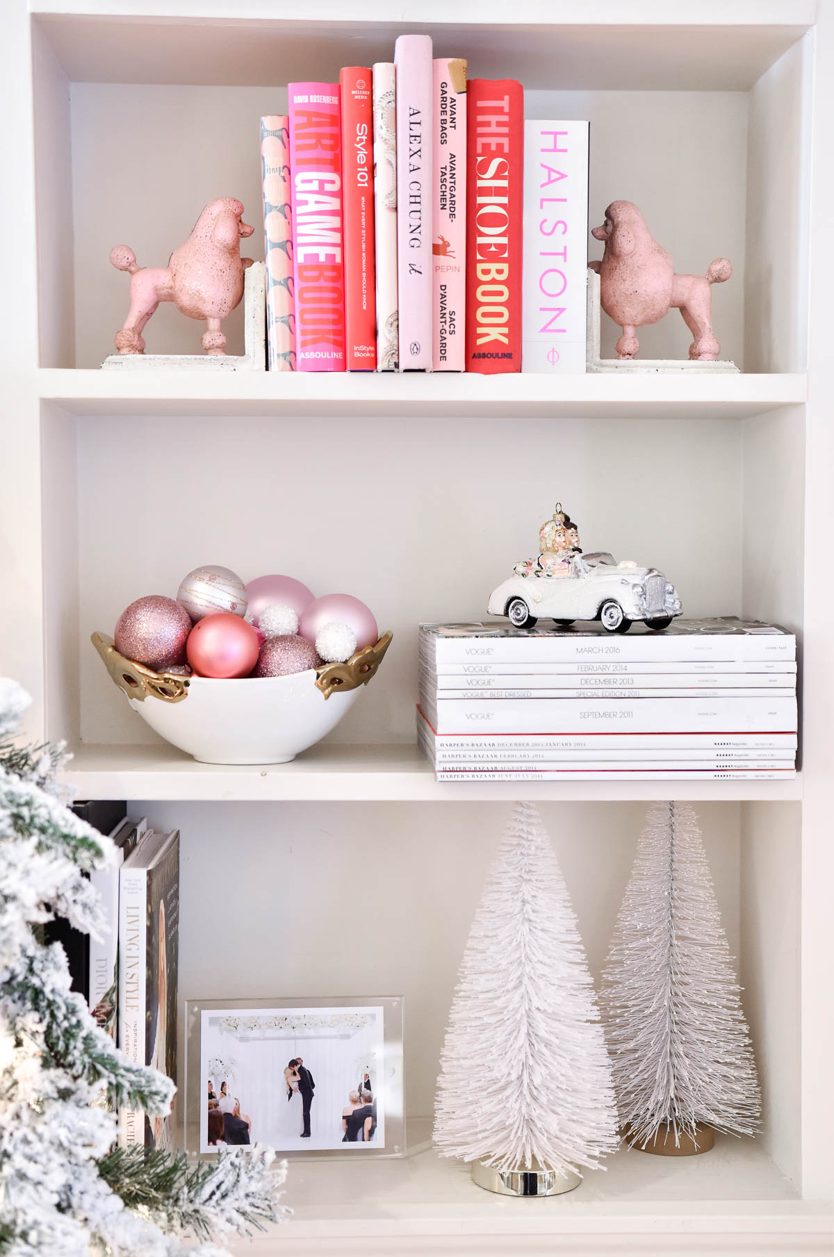 Shelf-styling, Christmas-decor