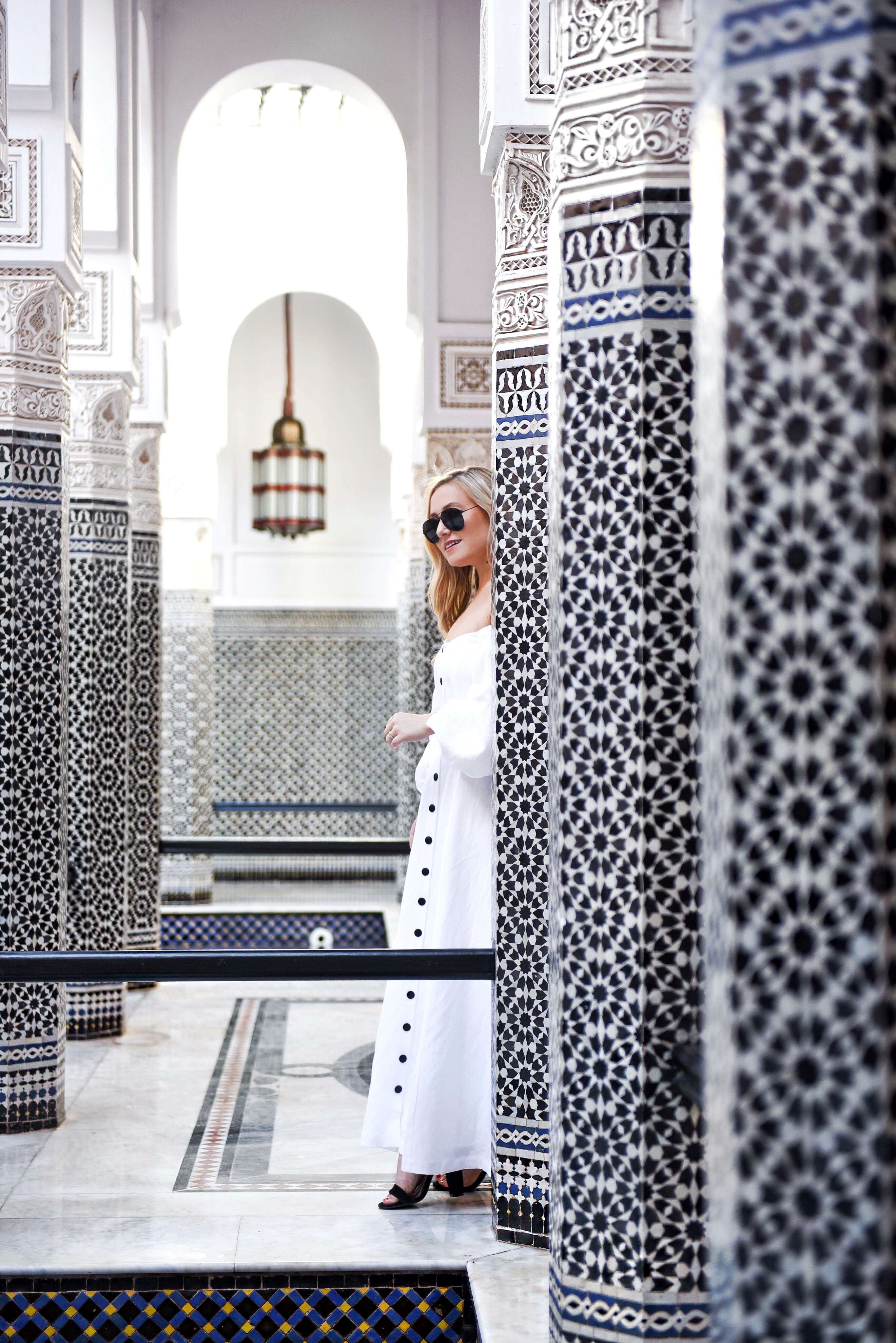 Marrakech-La-Momounia-Lo-Murphy-Mara-Hoffman-Dress-Button-Front-Dress-Travel-Blogger-White-Dress-beautiful-places
