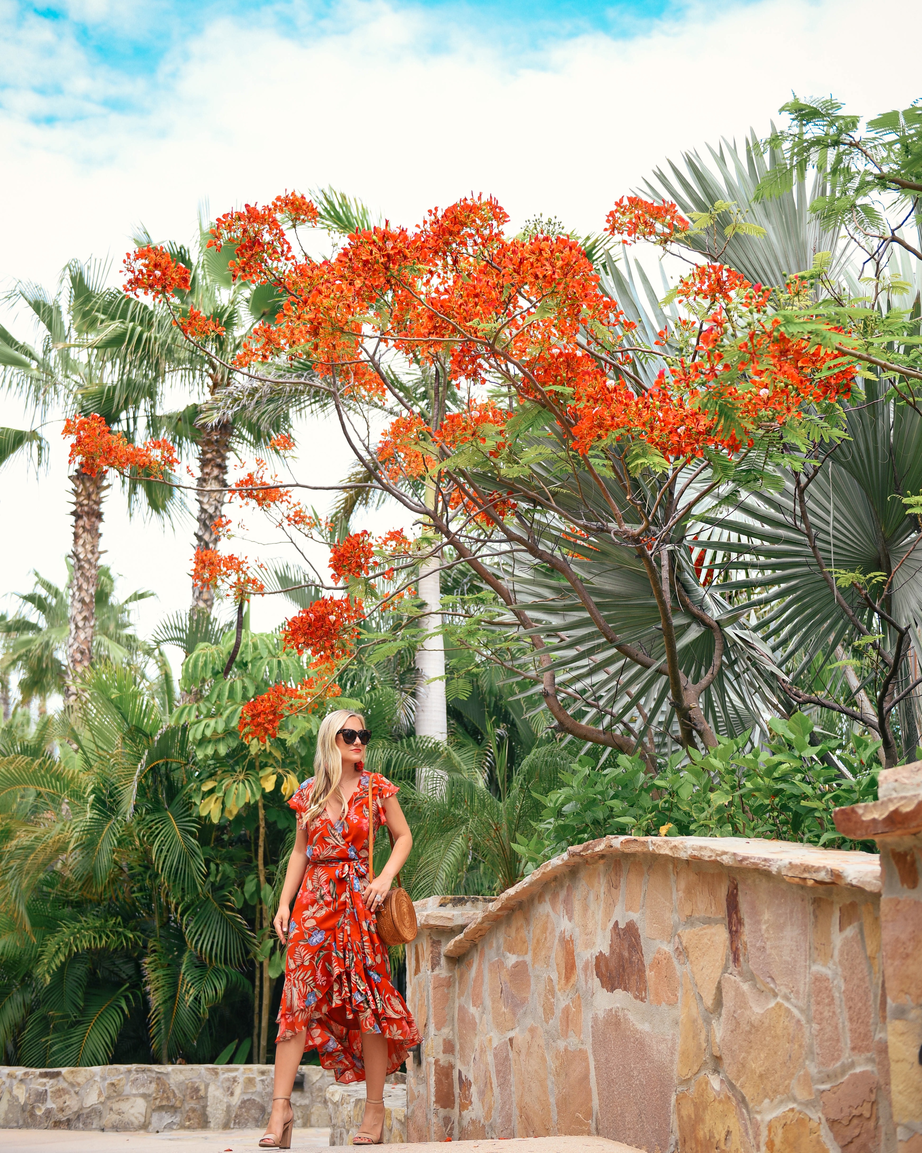 WAYF-Floral-Dress-Lo-Murphy-Woven-Bag-Kendra-Scott-Earrings-Red-Dress-Under-100-travel-blogger-Cabo-Mexico