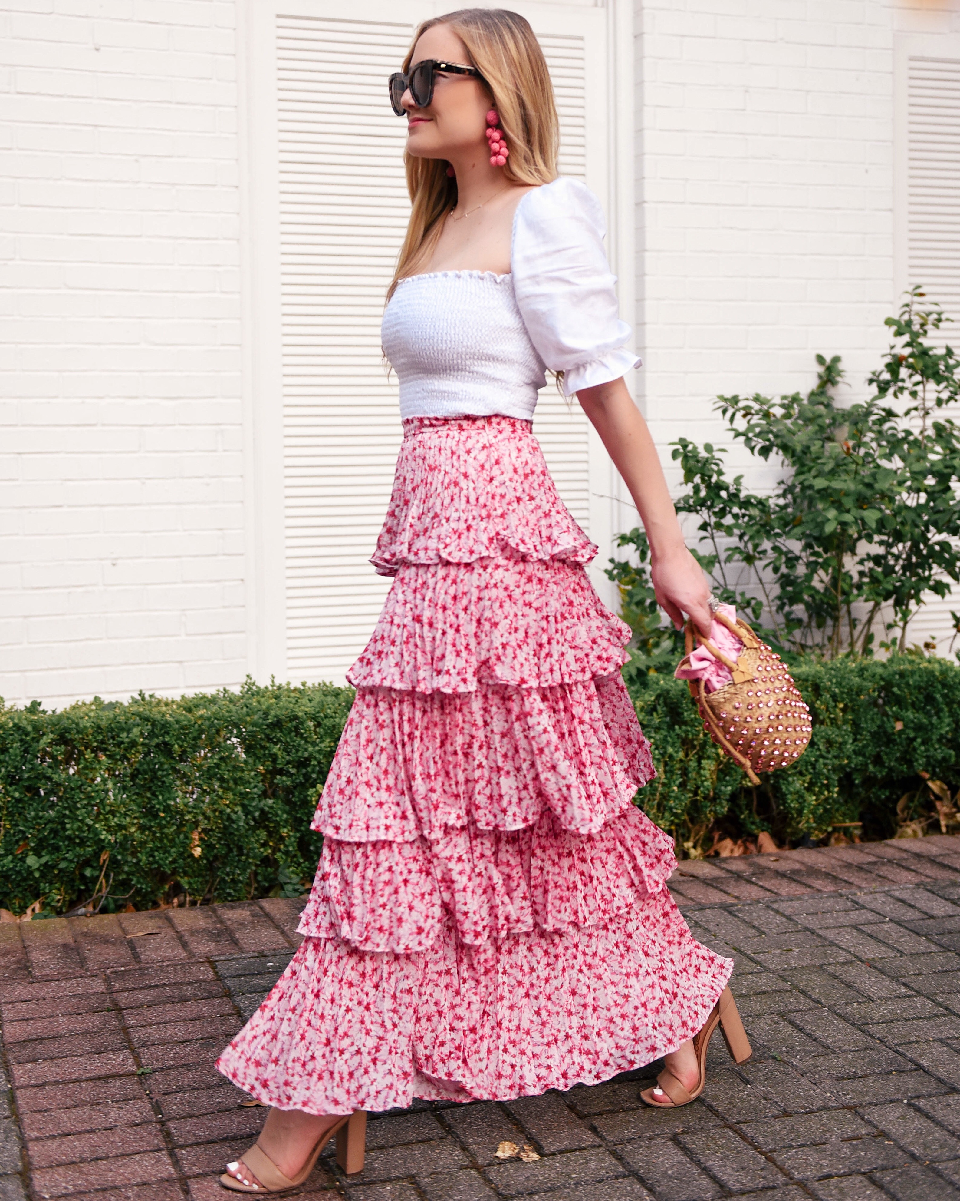 lo-murphy-dallas-blogger-amur-skirt-pink-tierred-skirt-reformation-top-nordstrom-sam-edelman-sandals