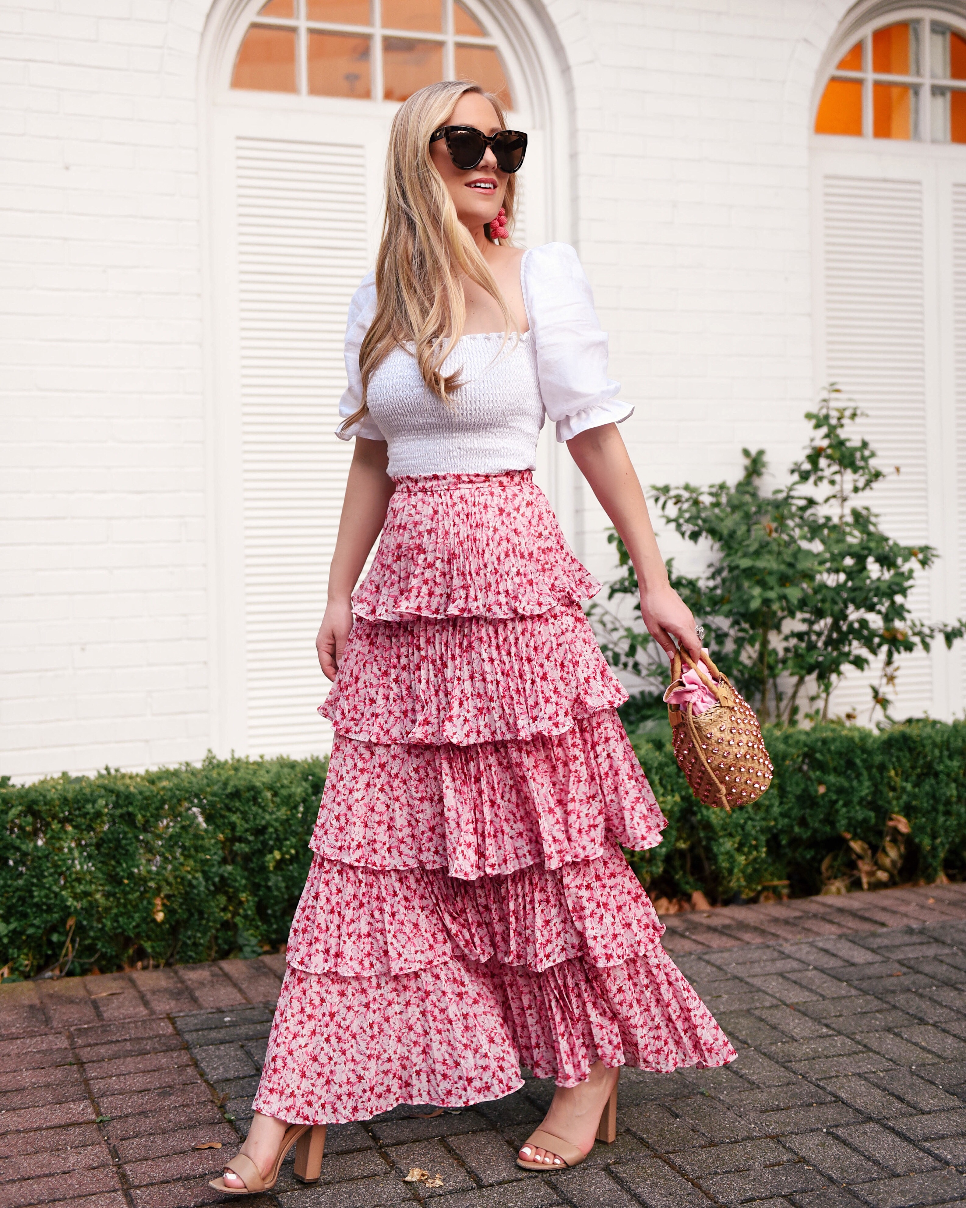 lo-murphy-dallas-blogger-amur-skirt-pink-tierred-skirt-reformation-top-nordstrom-sam-edelman-sandals